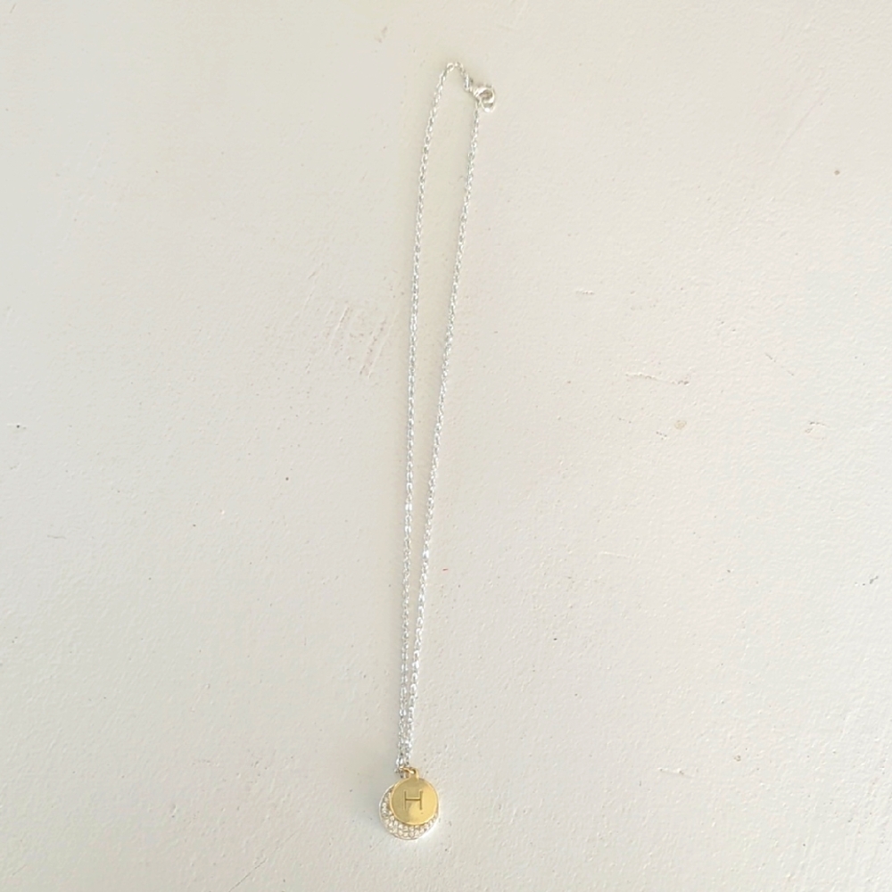 Elegant Silver and Gold Pendant Necklace H